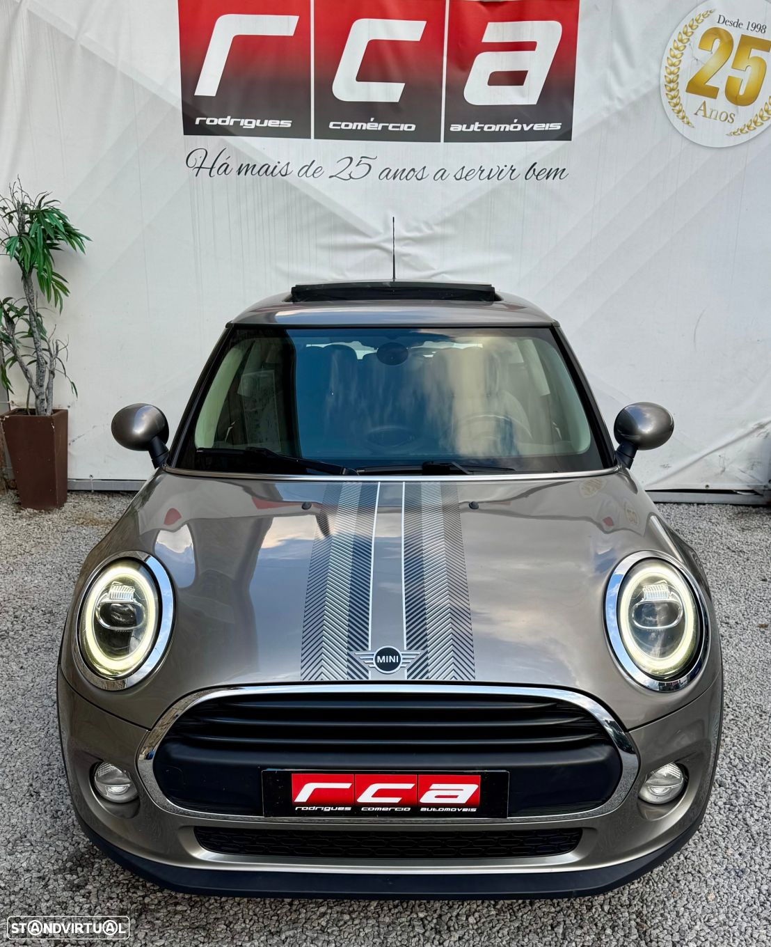 MINI 3 Portas - 24