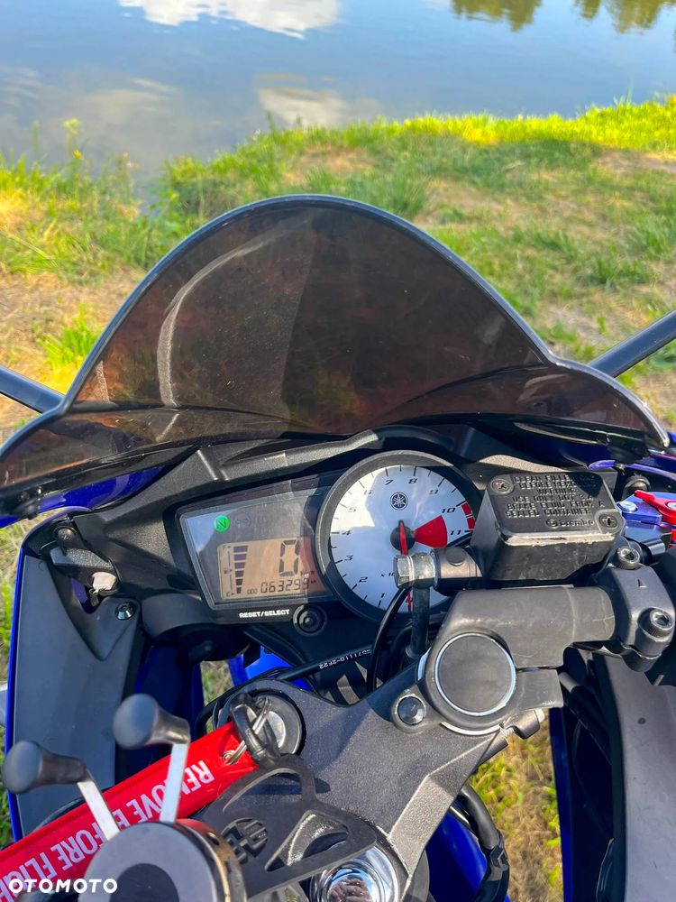 Yamaha YZF - 6
