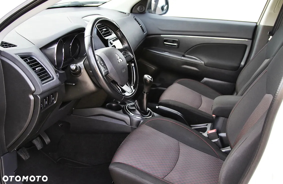 Mitsubishi ASX 1.6 Intense Plus Navi - 17