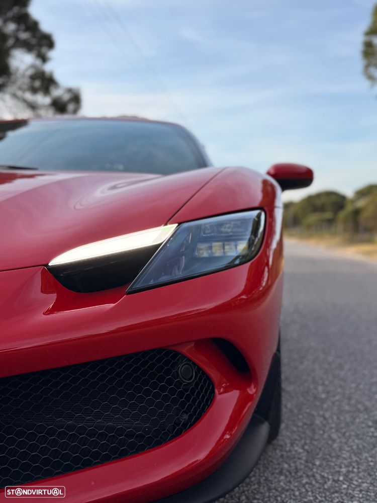 Ferrari 296 GTB 3.0 Twin-Turbo V6 - 9