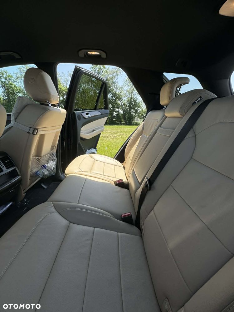 Mercedes-Benz GLE 250 d 4-Matic - 12