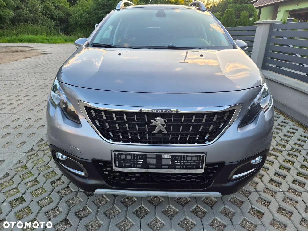 Peugeot 2008 BlueHDi 100 STOP & START Allure - 9