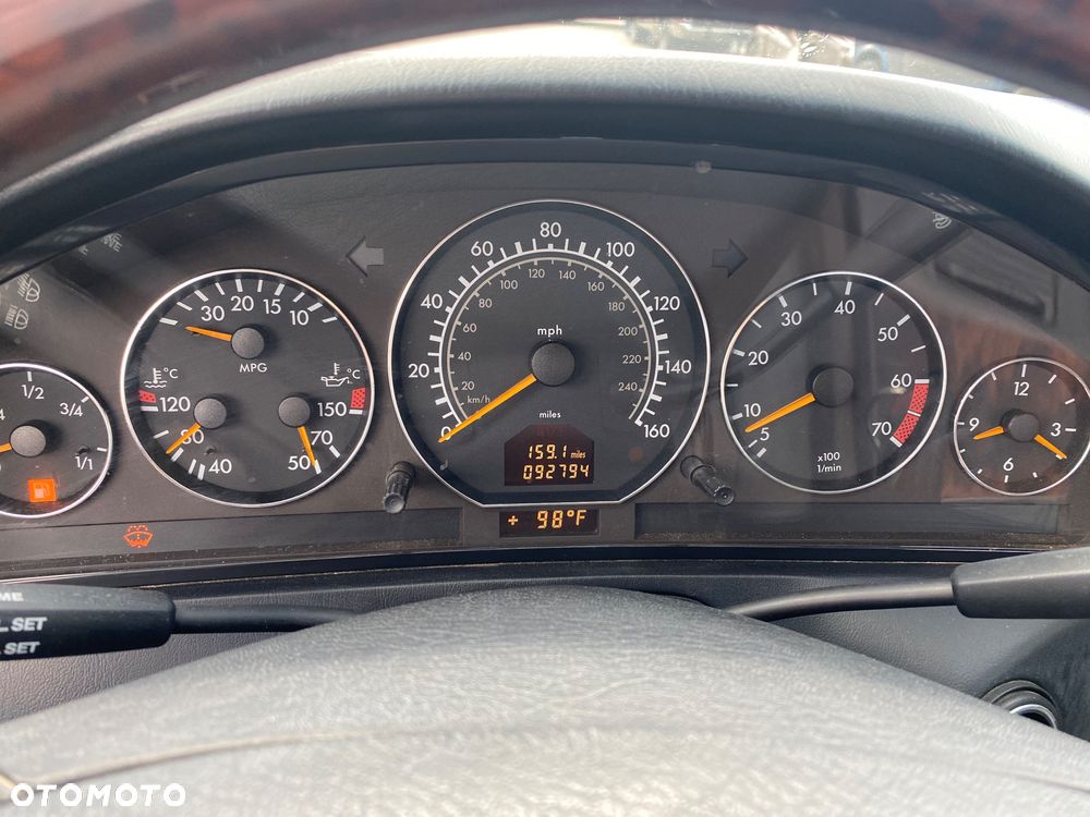 Mercedes-Benz SL 500 - 35