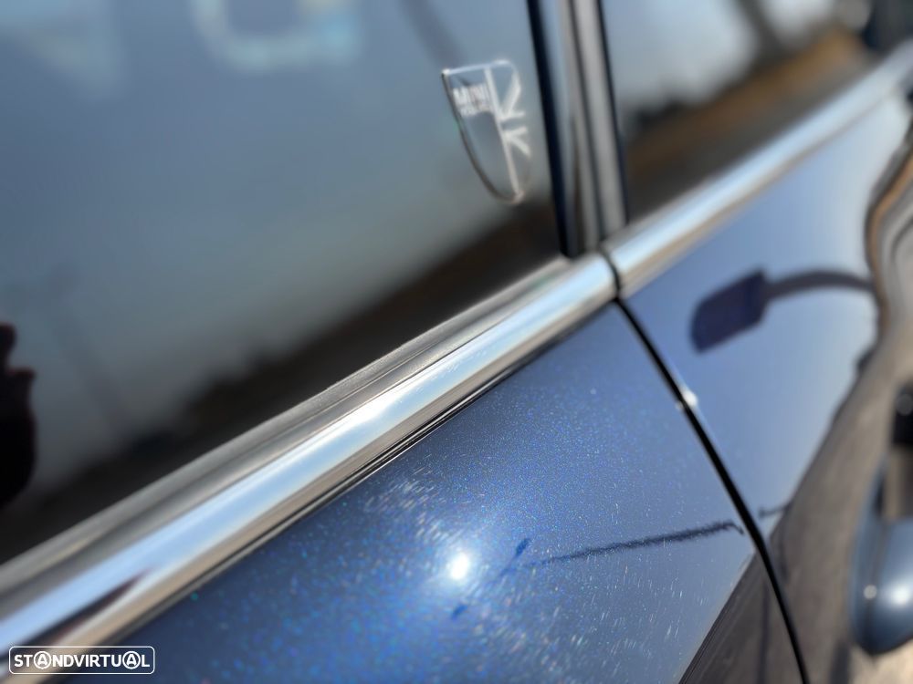 MINI Countryman Cooper D Premium Yours Auto - 18