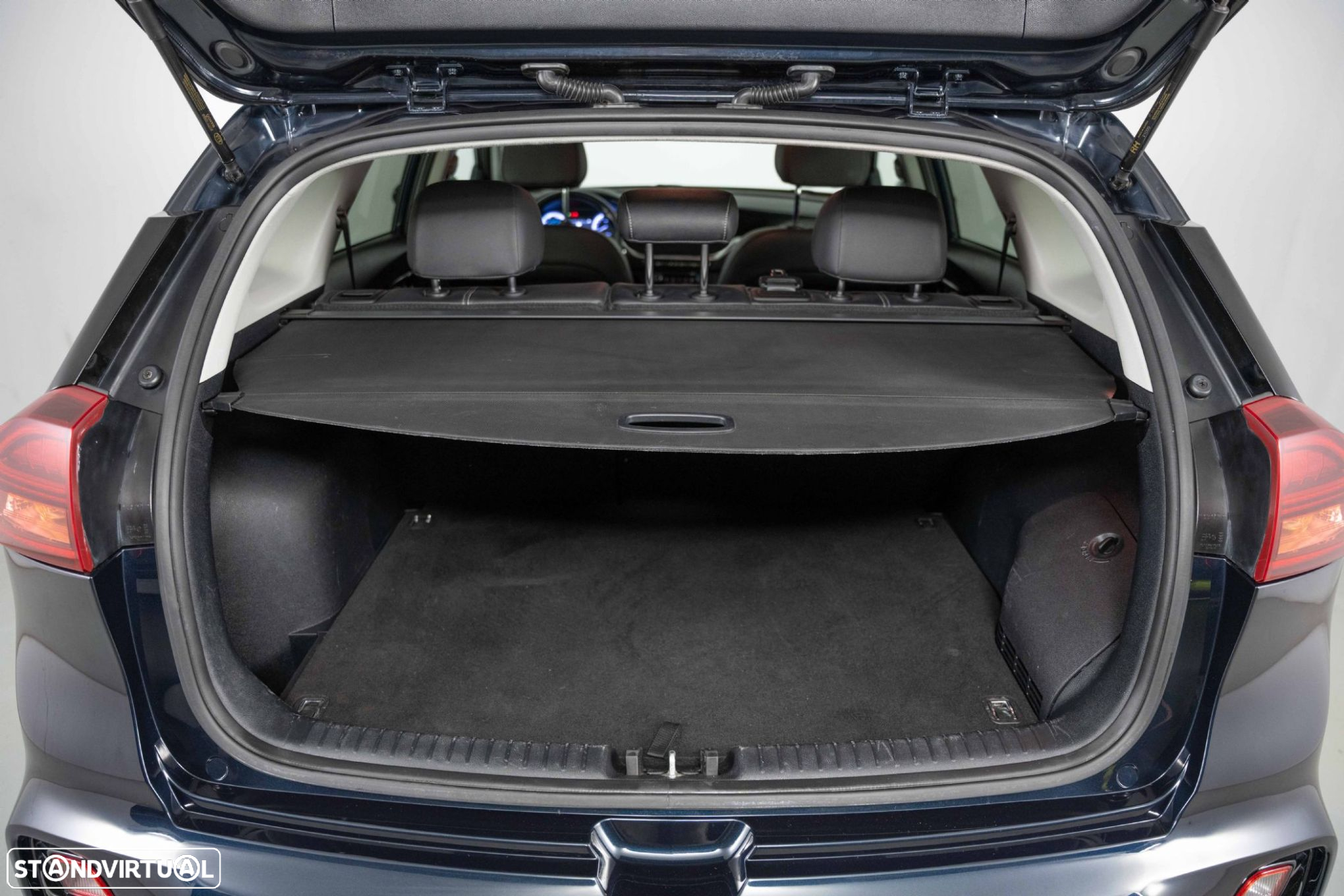 Kia Niro 1.6 GDi PHEV Tech - 12
