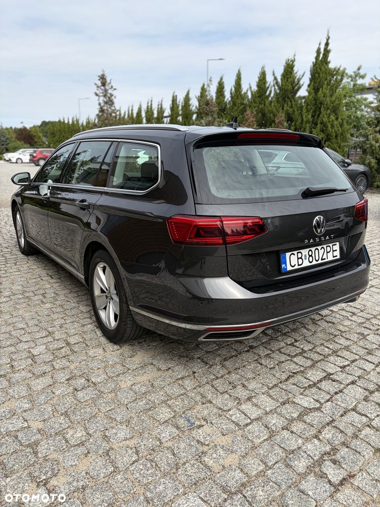 Volkswagen Passat 2.0 TSI Elegance DSG - 3