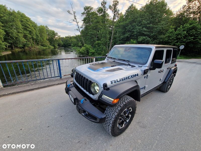 Jeep Wrangler - 1