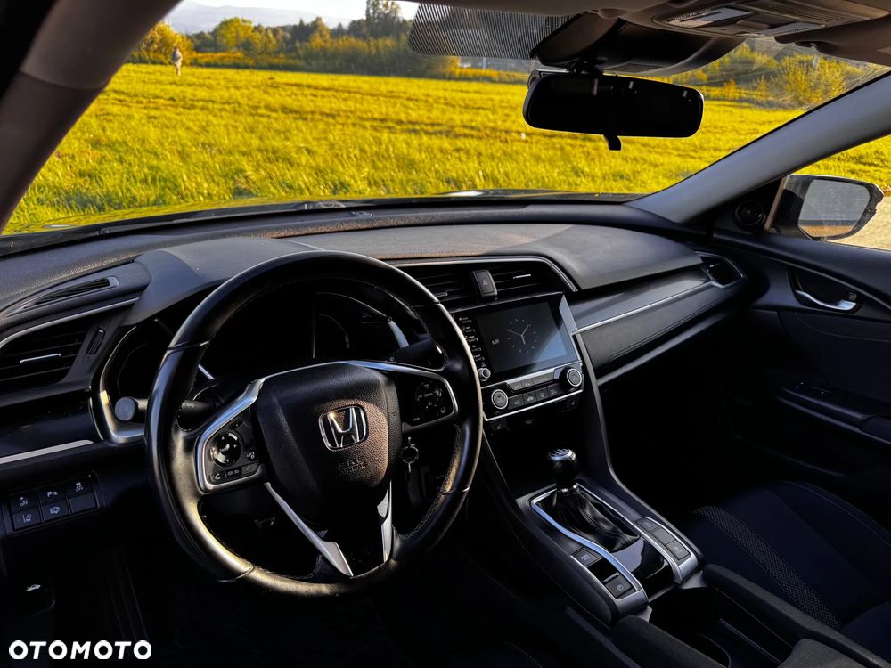 Honda Civic 1.5 T Sport (Navi) - 24
