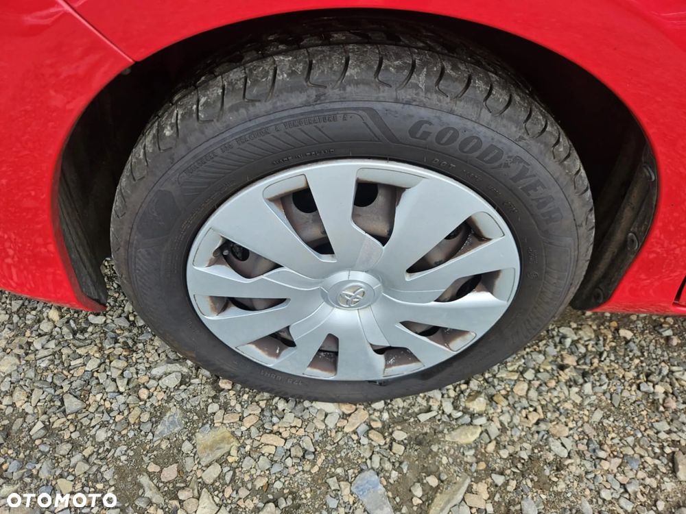 Toyota Yaris 1.0 Premium EU6 - 11