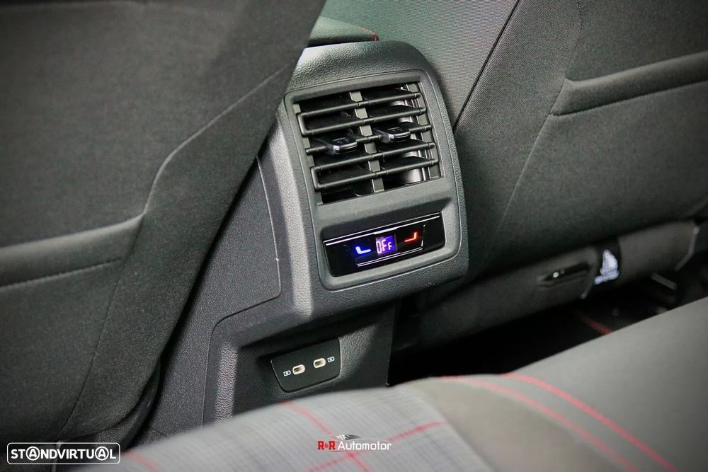 VW Golf 2.0 TSI GTI DSG Performance - 18