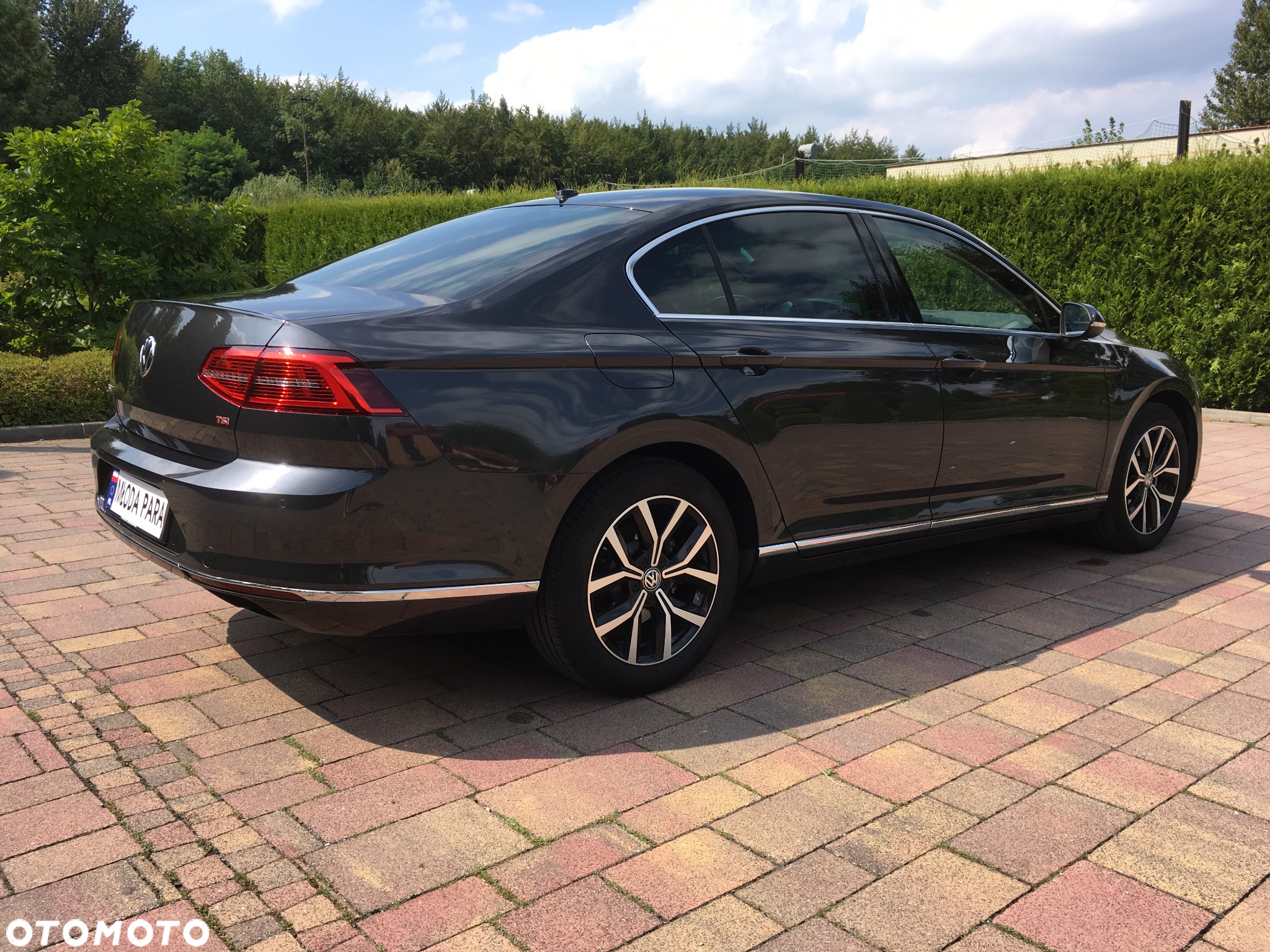Volkswagen Passat 1.8 TSI BMT Highline DSG - 2