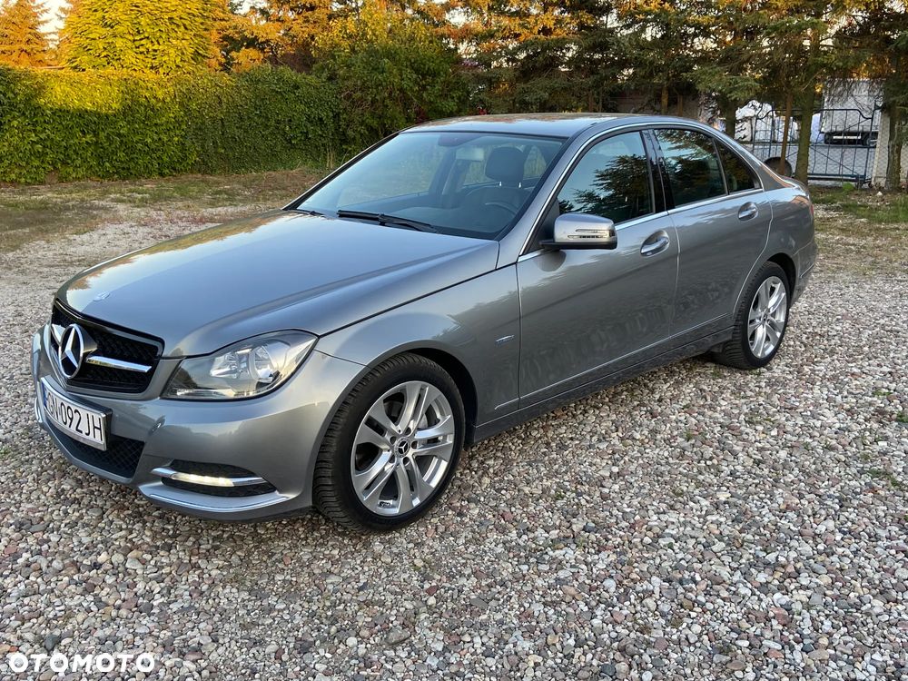 Mercedes-Benz Klasa C 180 CDI Avantgarde Edition - 13