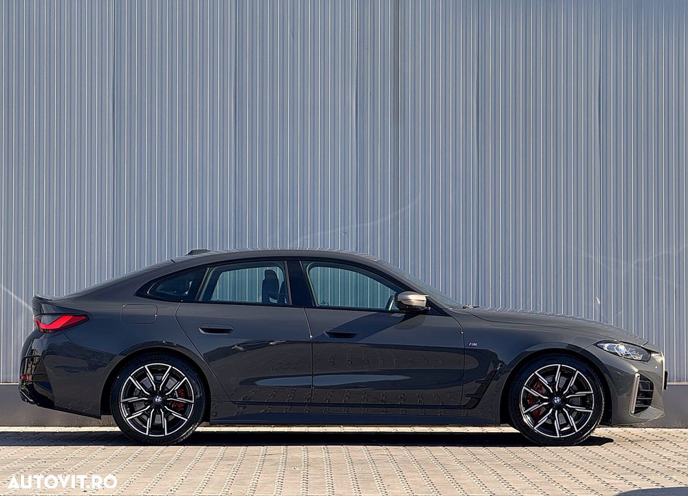 BMW M4 M440i xDrive AT MHEV - 11