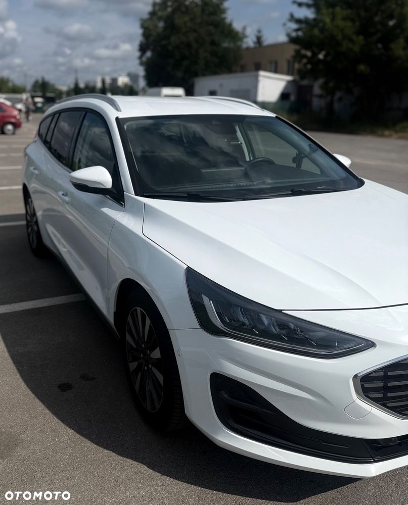 Ford Focus 1.0 EcoBoost Titanium Design - 3