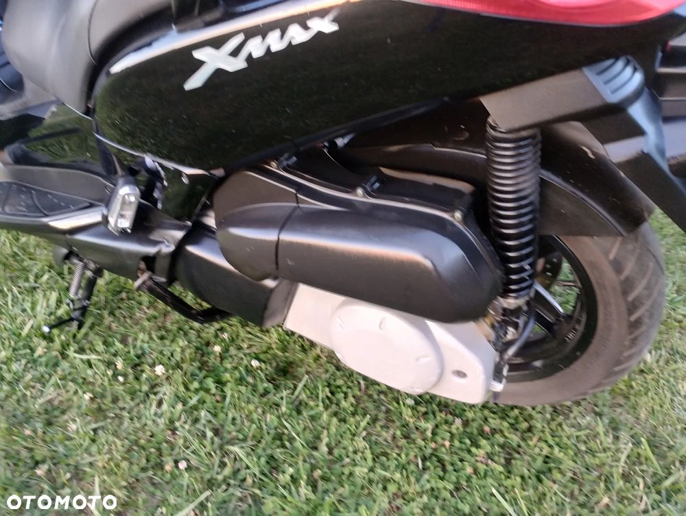 Yamaha X-max - 13