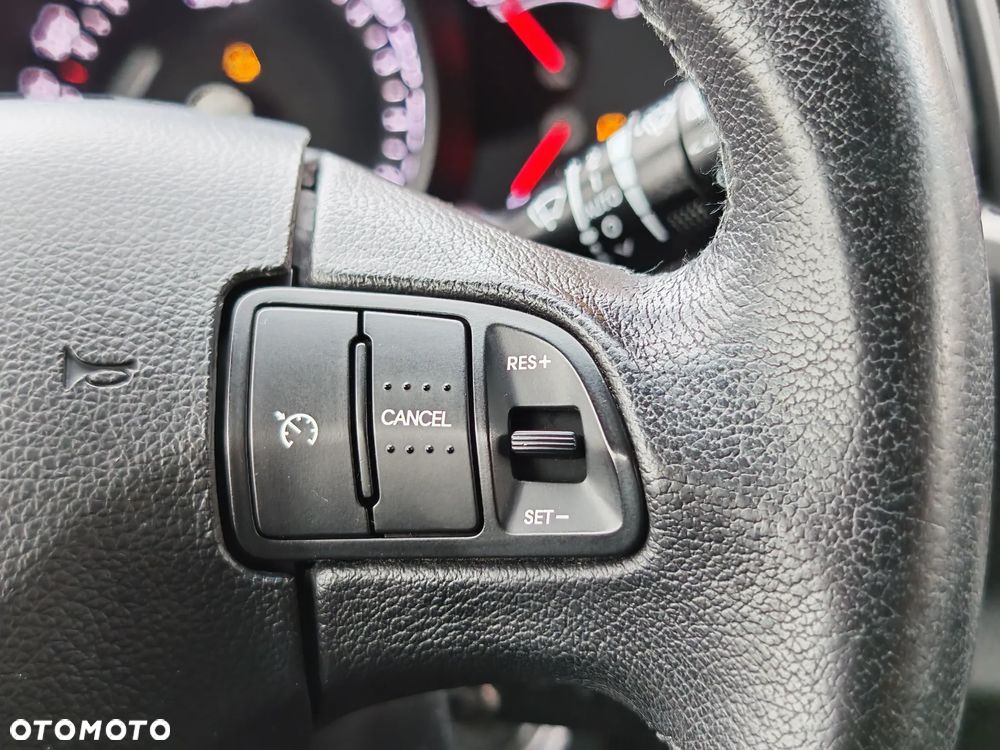 Kia Sportage 2.0 CVVT 4WD Spirit - 33