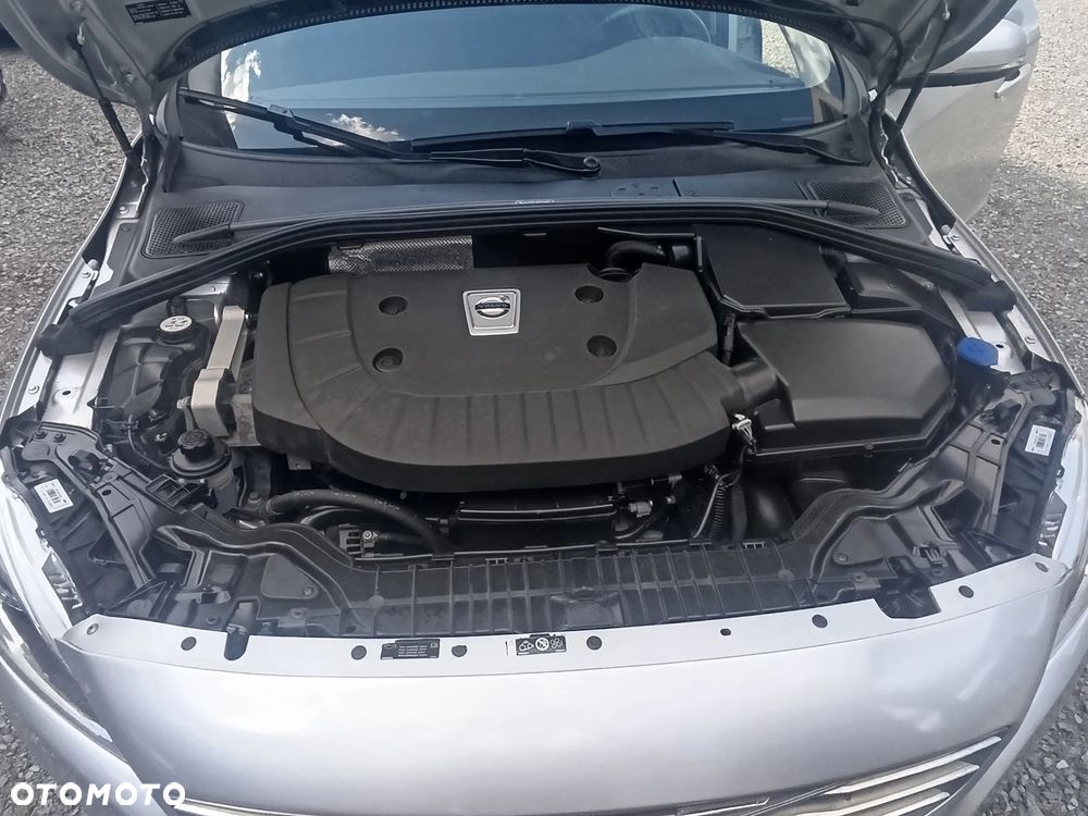 Volvo V60 D3 Geartronic Momentum - 12
