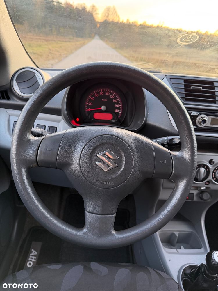 Suzuki Alto 1.0 Basic - 12