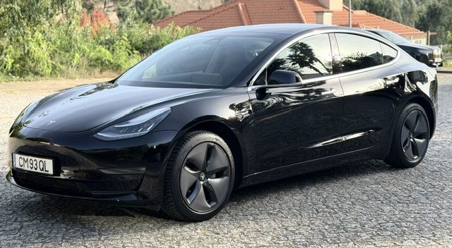 Tesla Model 3 Standard Range Plus RWD