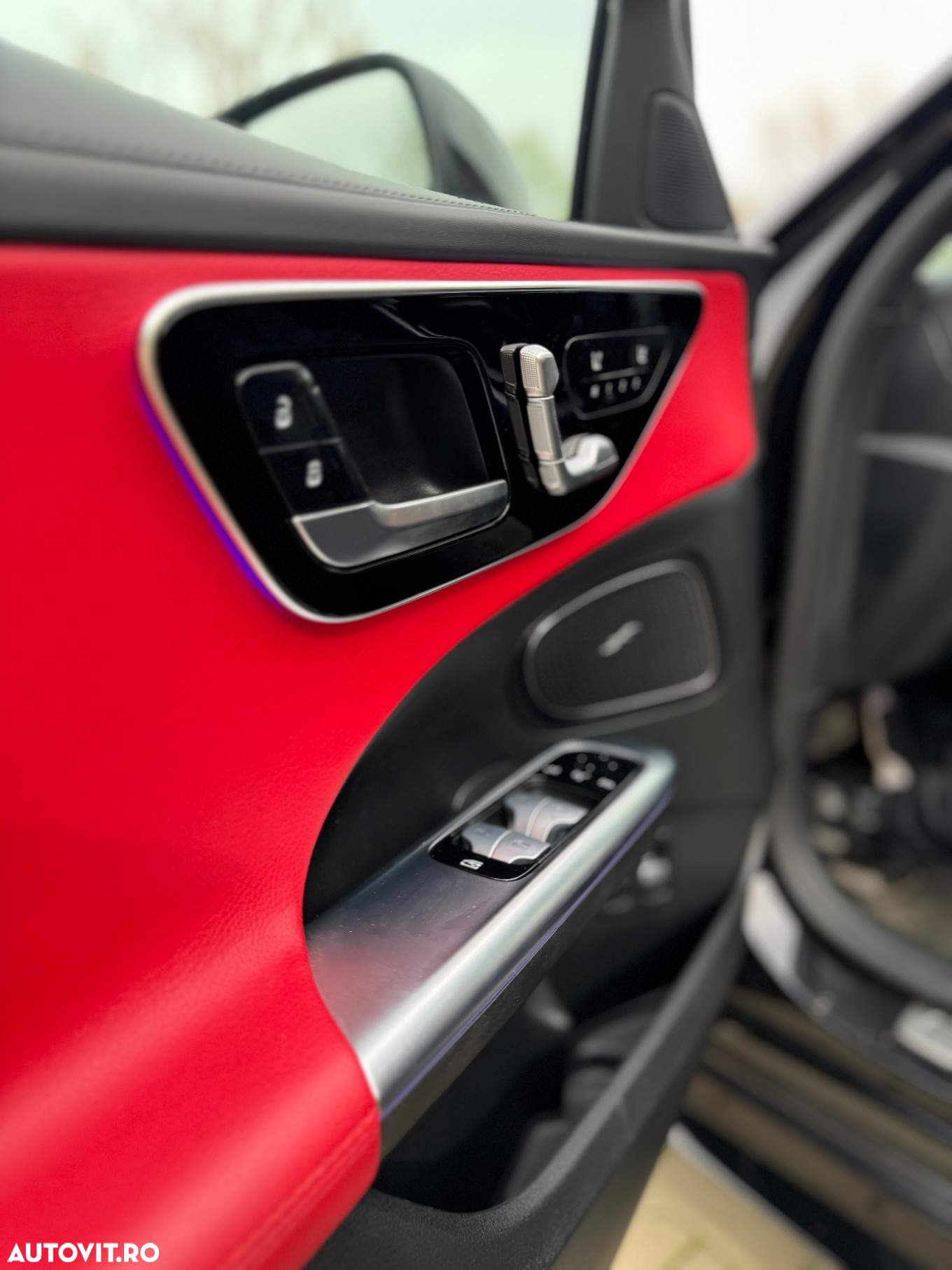 Mercedes-Benz C 300 PHEV - 13