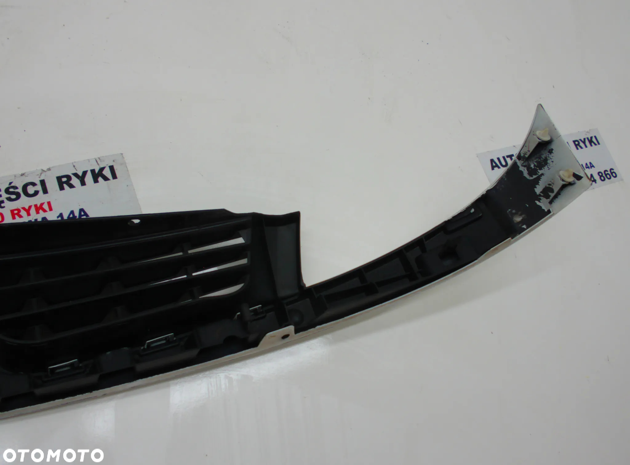 Renault Kangoo Grill Atrapa 0389 - 6