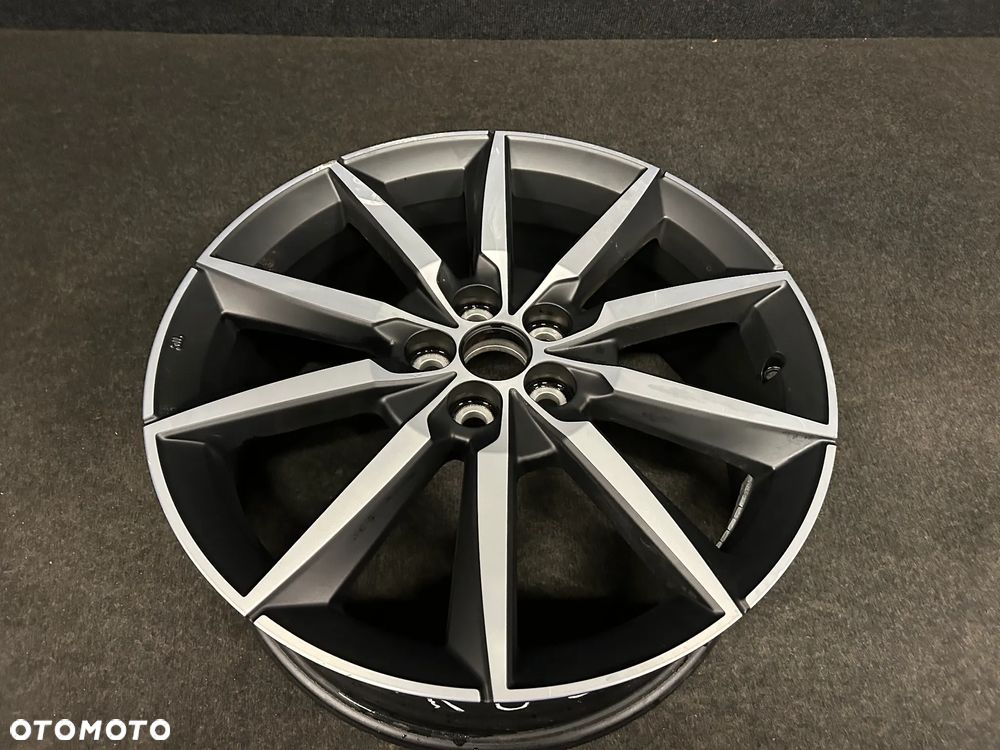 Alufelga Toyota Yaris 18 cali 5x100 1szt. CMS1526-1 - 2