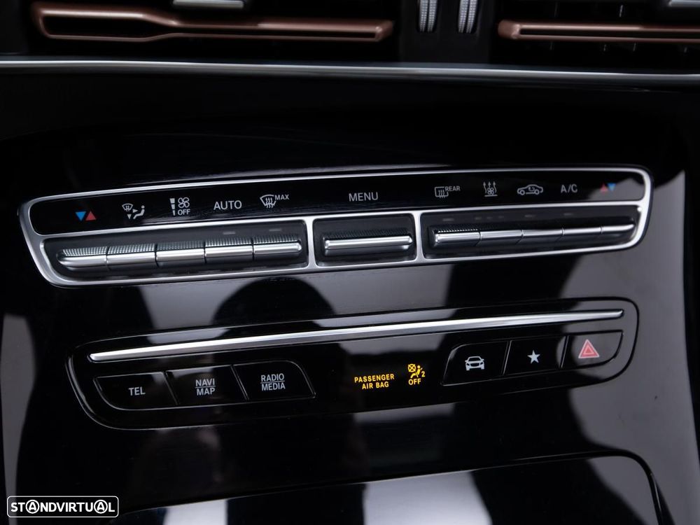 Mercedes-Benz EQC 400 4Matic - 25
