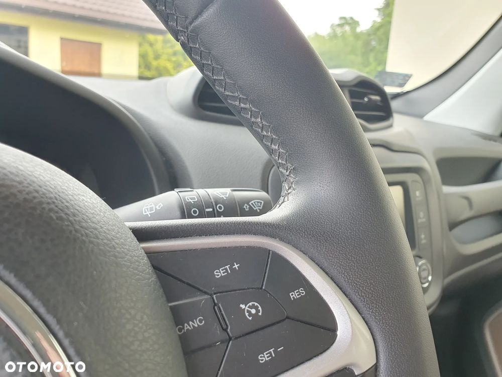 Jeep Renegade 1.6 E-TorQ Longitude FWD - 26