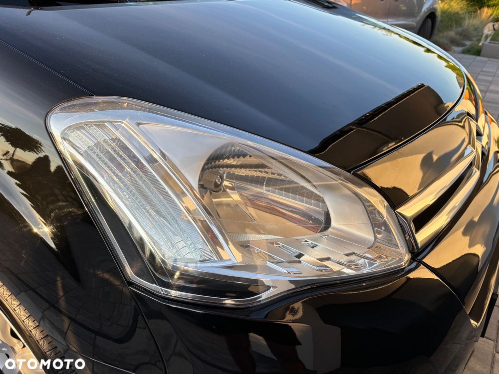 Citroën Berlingo Multispace BlueHDi 120 S&S SHINE - 31