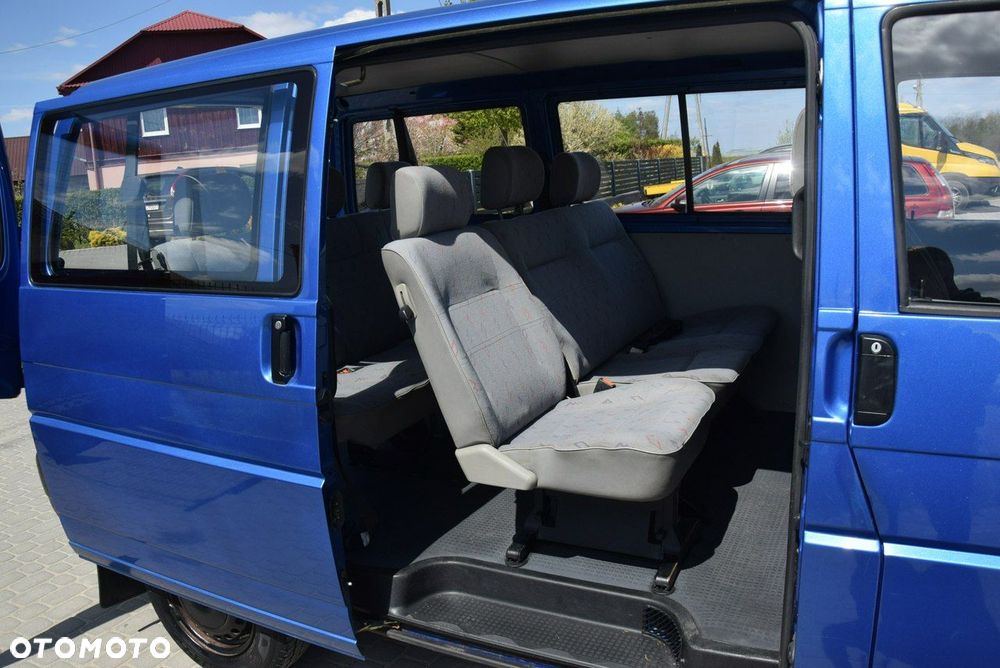 Volkswagen Transporter - 29