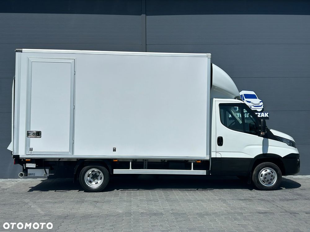 Iveco Daily 35C16 Hi-Matic Kontener 9 palet + winda 750kg + drzwi boczne **KLIMA**Serwis**Sprowadzony**2018R** - 6