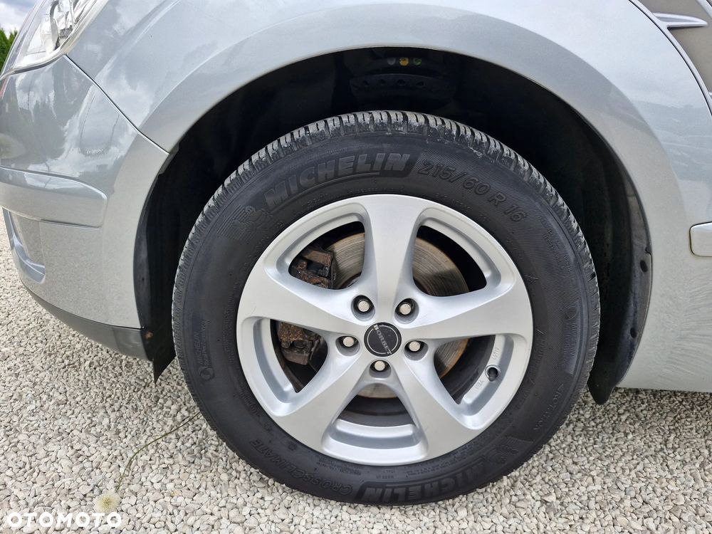 Ford S-Max - 24