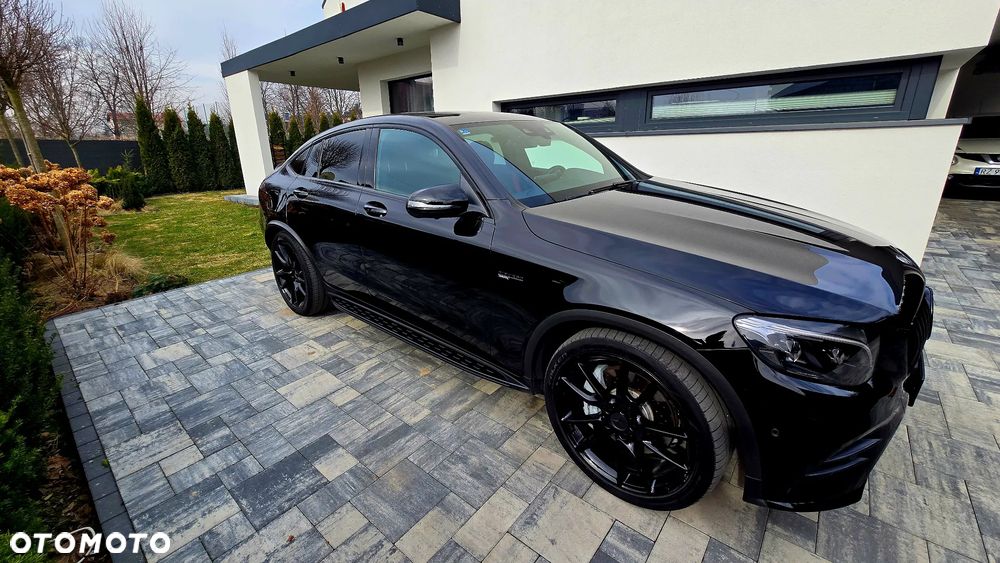 Mercedes-Benz GLC - 4