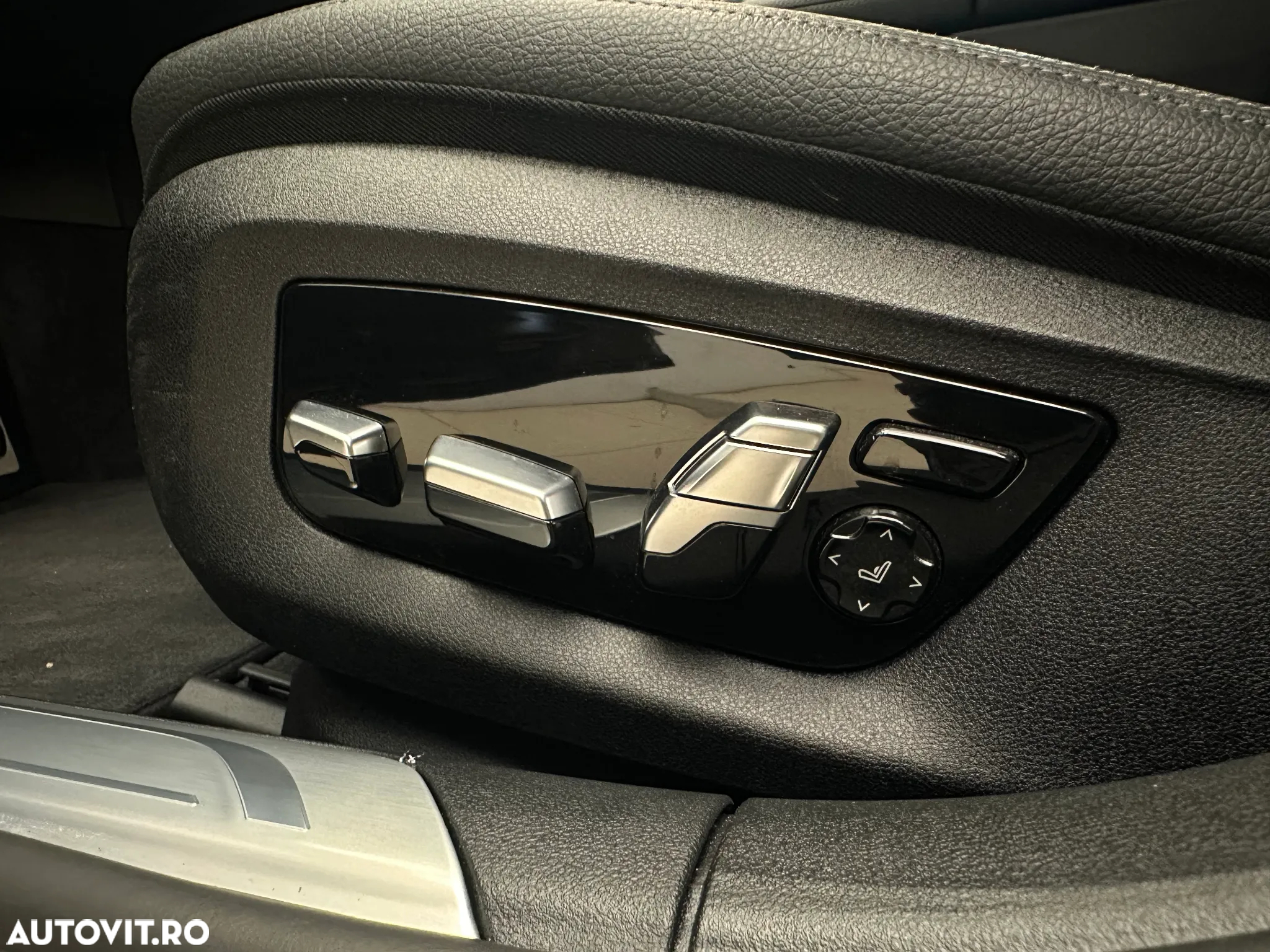 BMW Seria 7 740d xDrive - 15