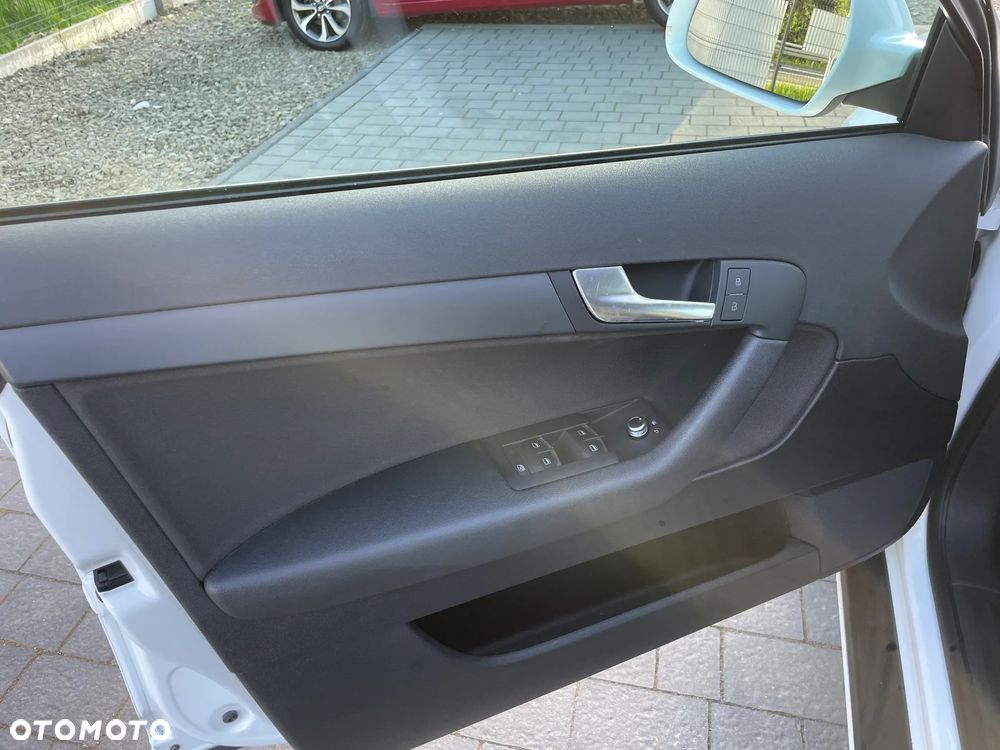 Audi A3 Sportback 1.6 TDI DPF Ambition - 14
