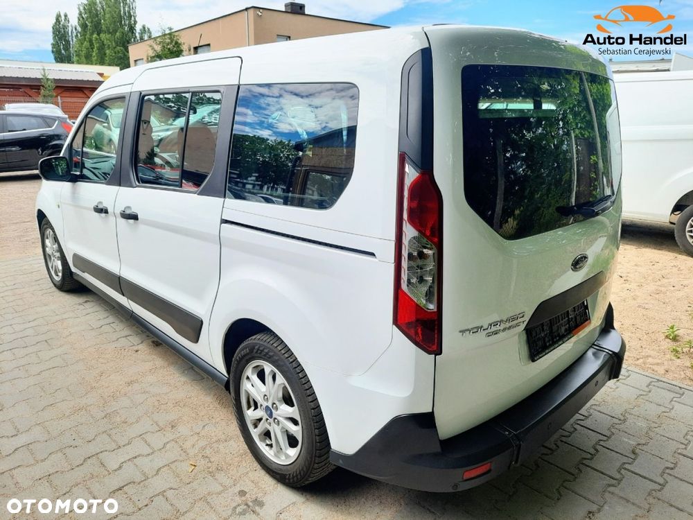 Ford Tourneo Connect - 13