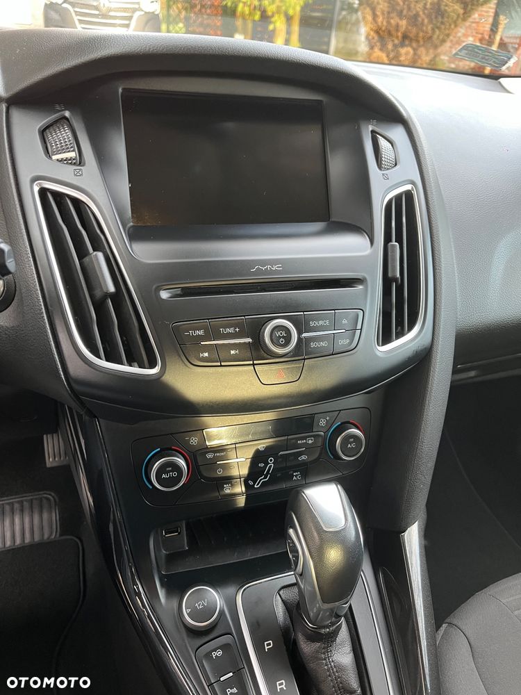 Ford Focus 1.5 TDCi Titanium PowerShift - 14