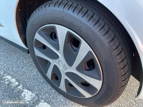 Citroën DS3 1.6 e-HDi So Irresistible - 16