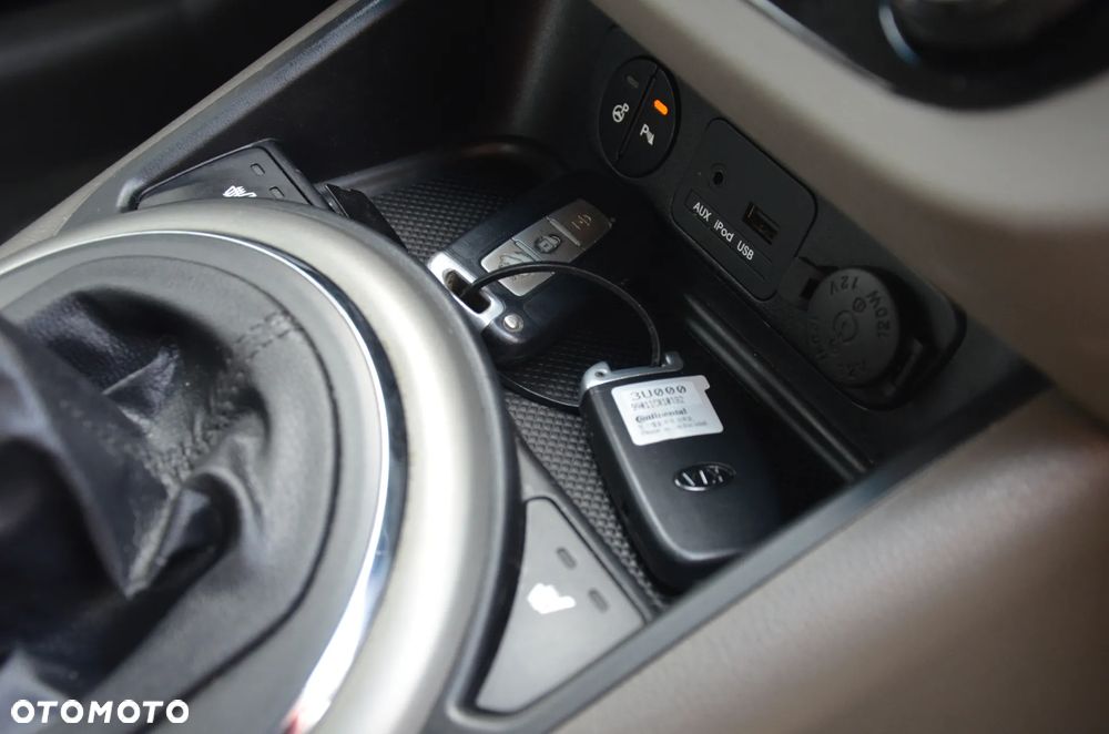 Kia Sportage 1.7 CRDI 2WD ISG Spirit - 29