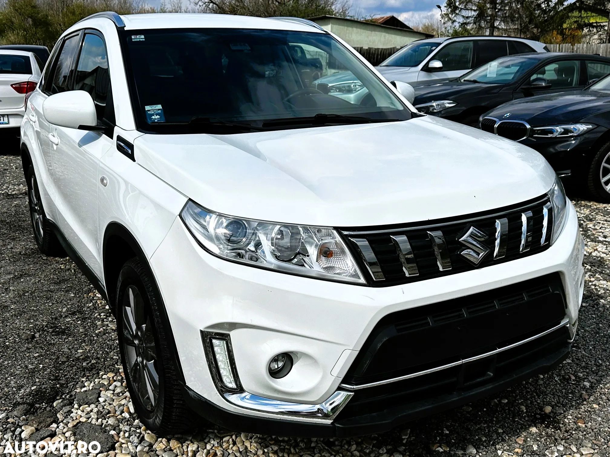 Suzuki Vitara 1.0 Boosterjet Allgrip Comfort - 1