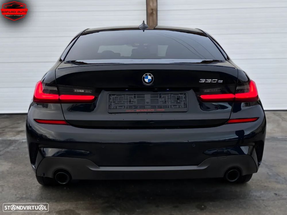 BMW 330 e Aut. M Sport - 4