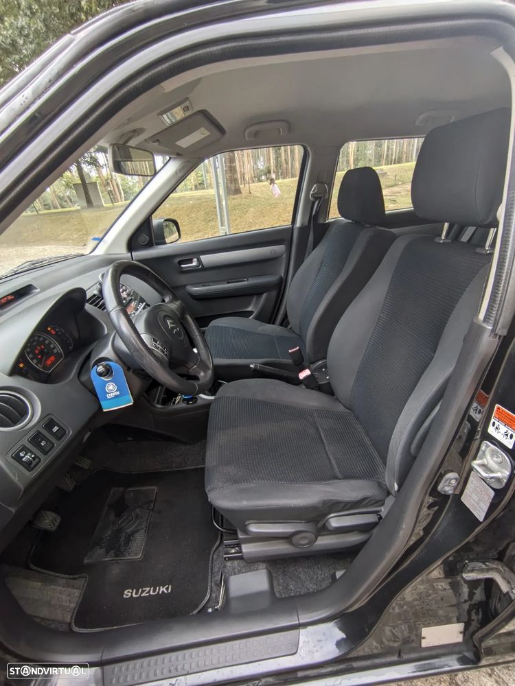 Suzuki Swift 1.3 16V GL - 3