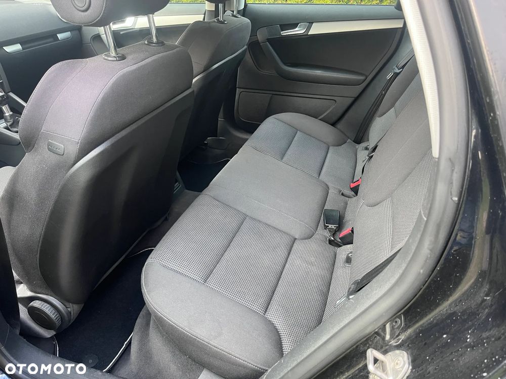 Audi A3 Sportback 1.6 S line Sportpaket (plus) - 11