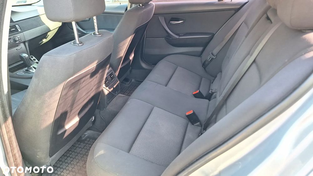 BMW Seria 3 - 11