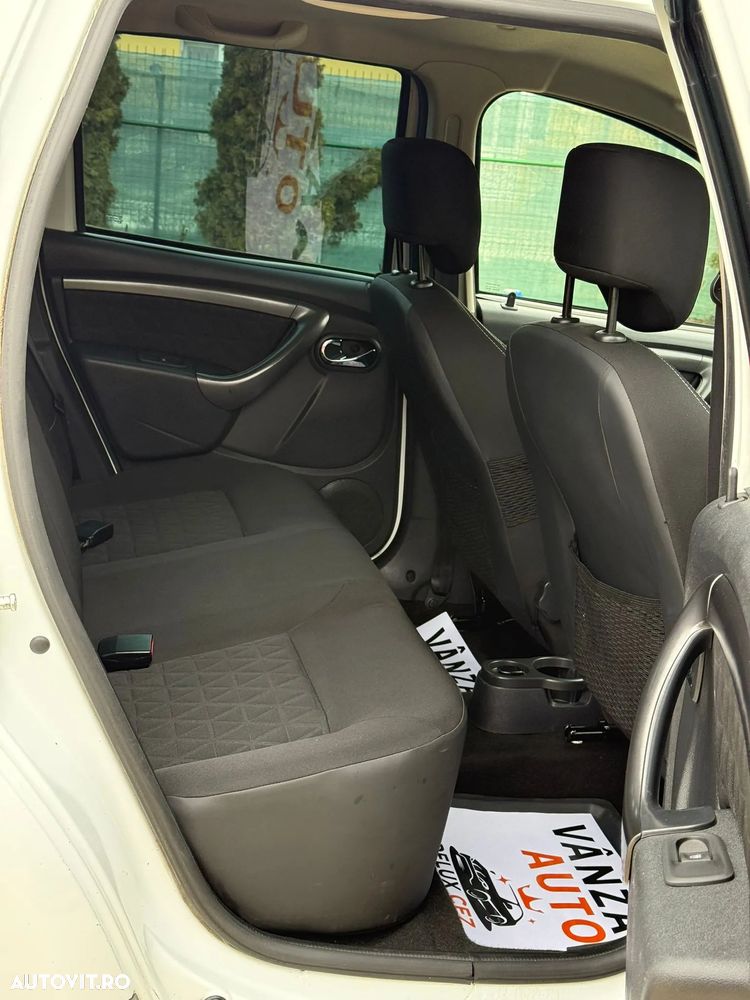 Dacia Duster 1.5 dCi 4x2 Prestige - 10