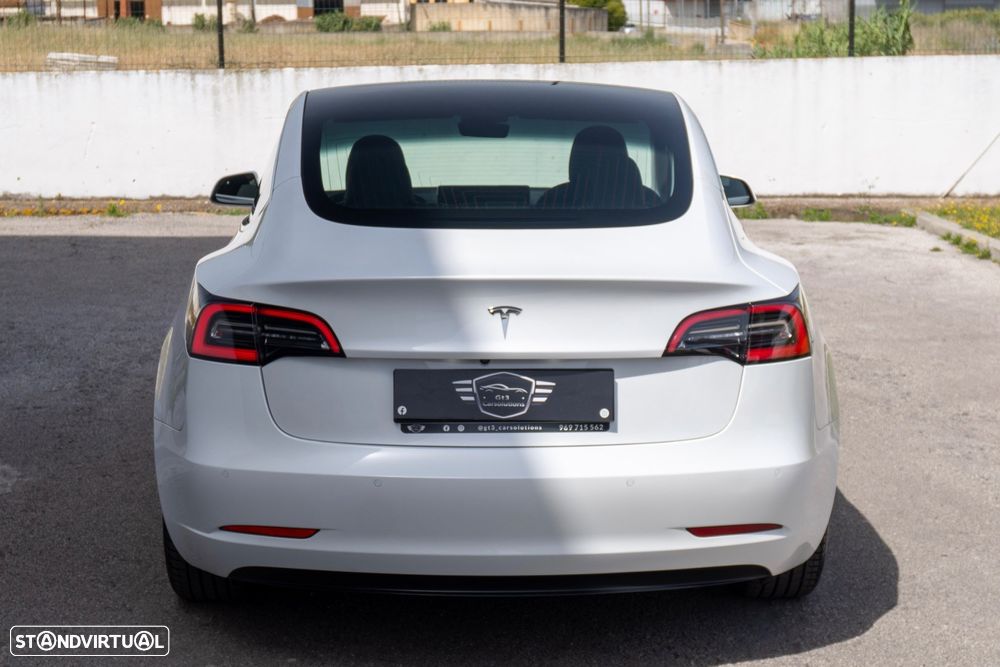 Tesla Model 3 Standard Range Plus RWD - 9