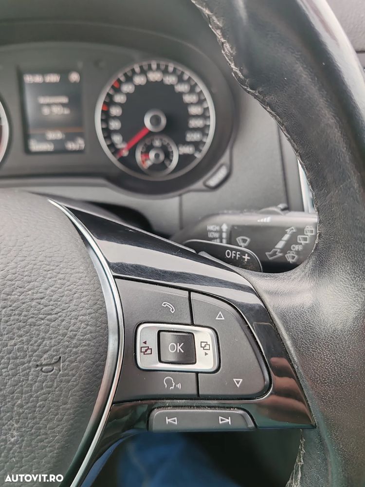 Volkswagen Sharan 2.0 TDI DSG (BlueMotion Technology) Highline - 28