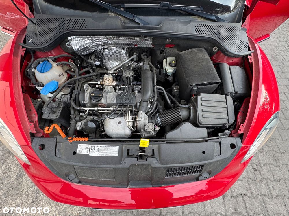 Volkswagen New Beetle - 36