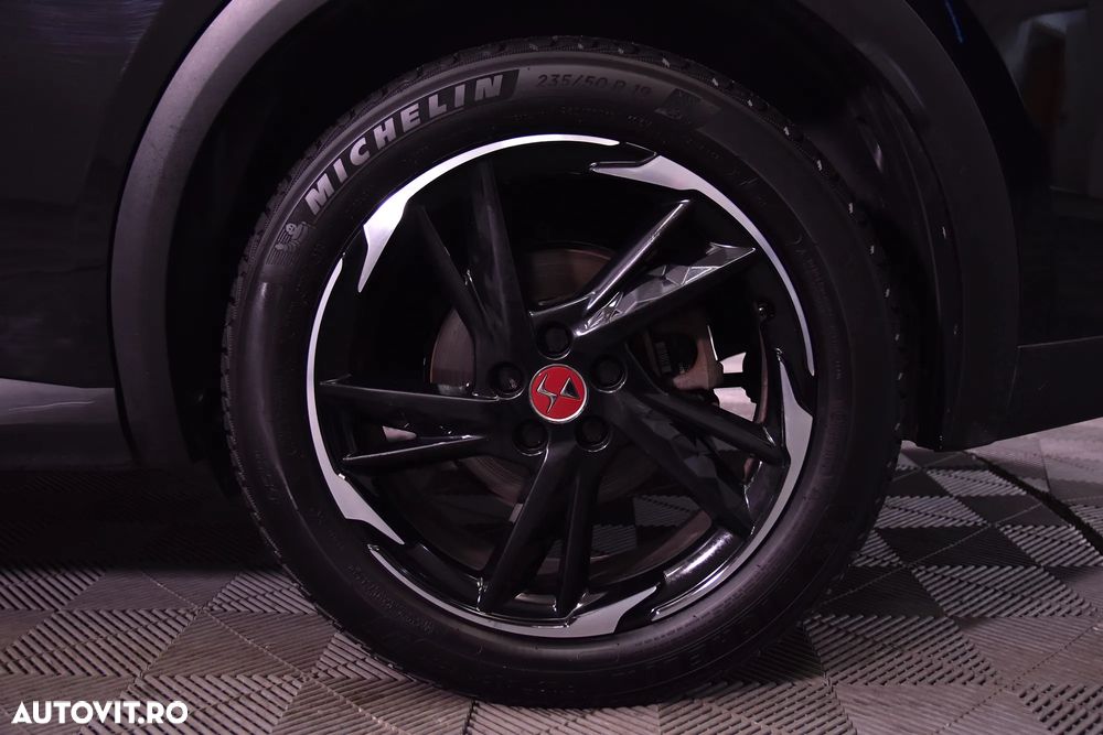 DS Automobiles DS 7 Crossback DS7 1.6 PHeV AWD 300 EAT8 PERFORMANCE LINE + - 13