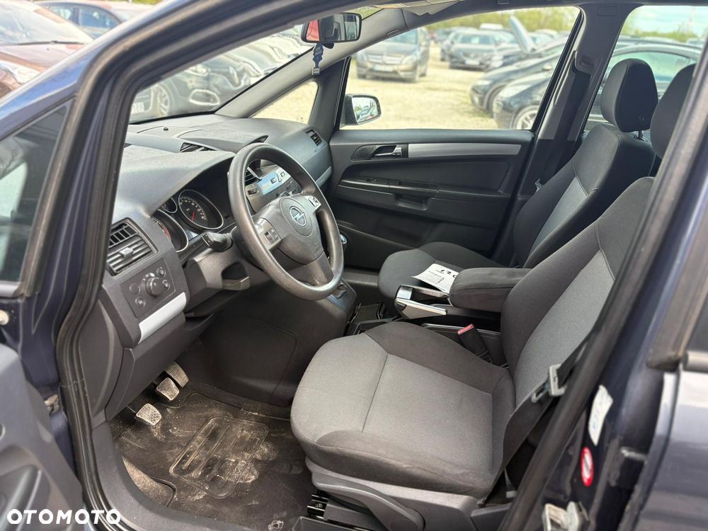 Opel Zafira 1.6 - 16